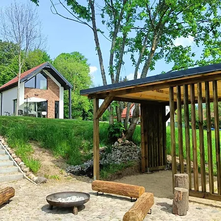 6 Holiday home